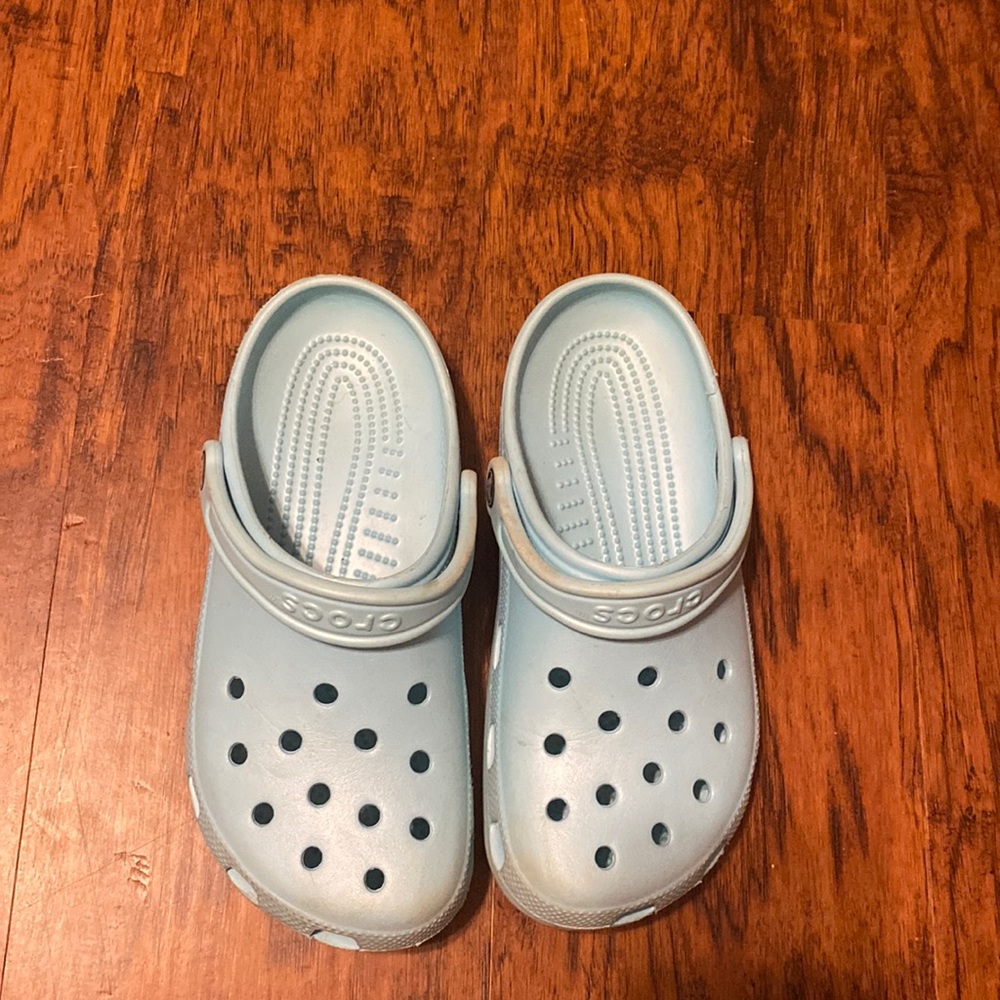 Blue crocs- women’s size 8